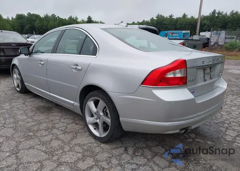 2010 Volvo S80 T6 from USA, damaged, VIN YV1992AH1A1131408